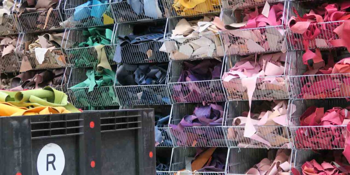 Peaux vendues à la pièce au stock de Pantin.