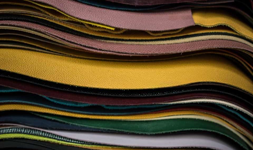 Fournisseur des plus grandes maisons de luxe lié au groupe Chanel depuis 2012, les Tanneries Haas ont triplé leur chiffre d’affaires et leur  production au cours des 25 dernières années.