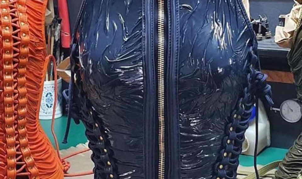 Balmain moulage cuir