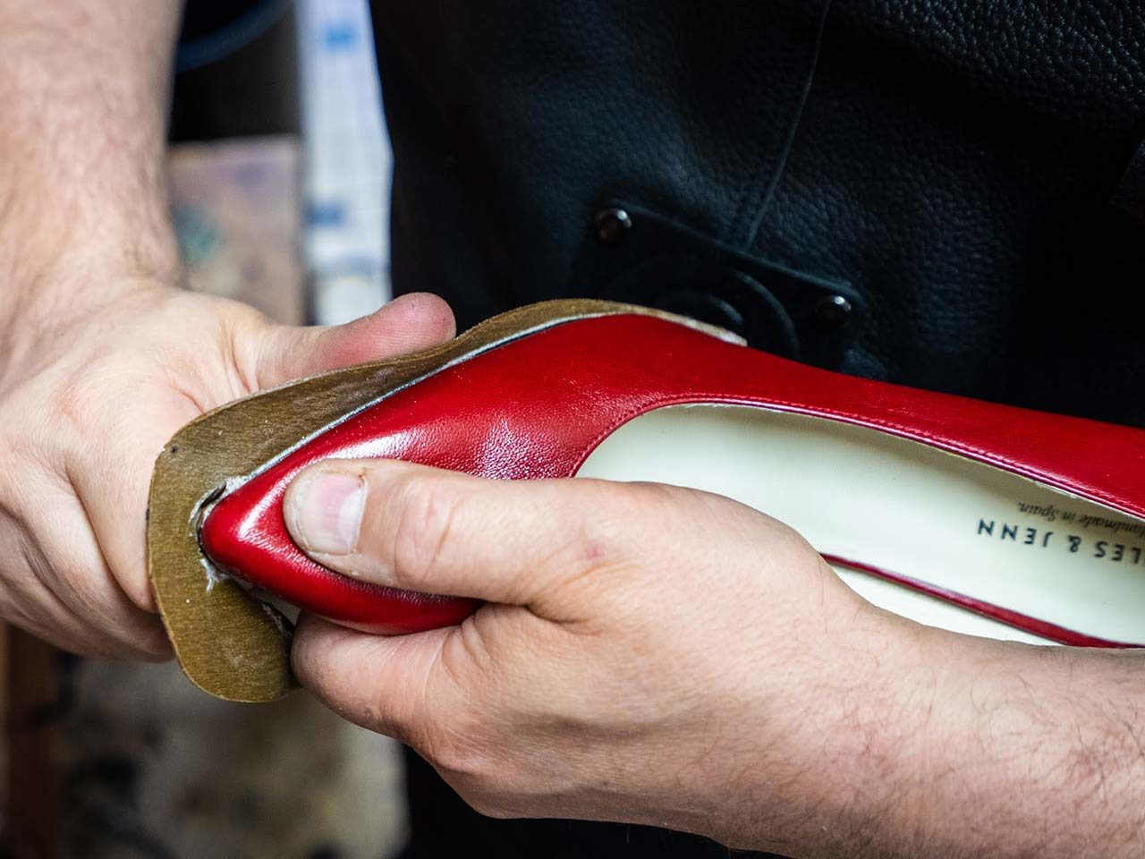 Cordonnerie Verneau réparation chaussures cuir