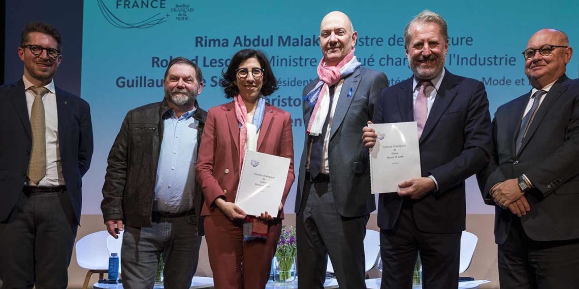 Signature contrat CSF Made in France PV