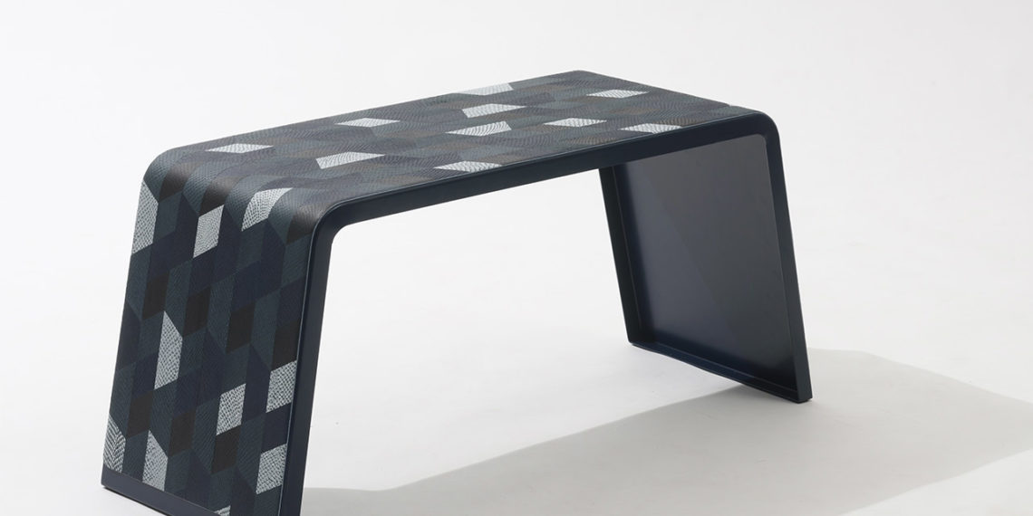 banc Baptiste Cotten marqueterie cuir saumon tannerie Ictyos
