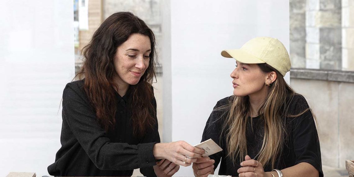 Rebecca Fezard Elodie Michaud fondatrices hors studio design matières déchets
