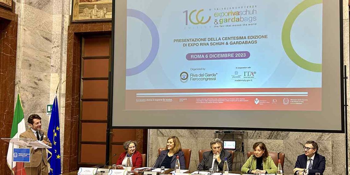 Salon chaussures cuir maroquinerie ExpoRivaSchuh conférence presse Rome