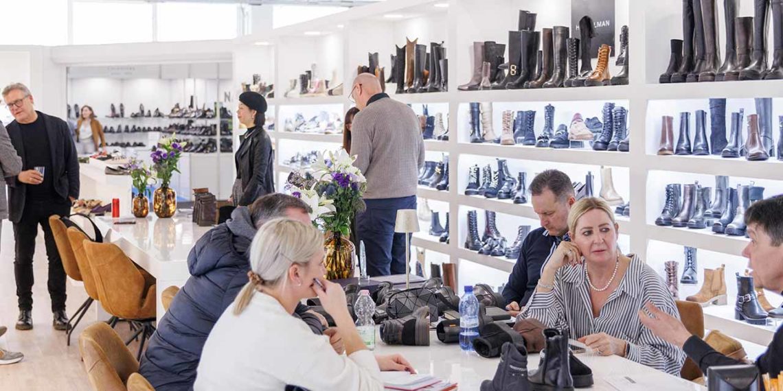 salon chaussures Expo Riva Schuh Gardabags Riva del Garda Italie