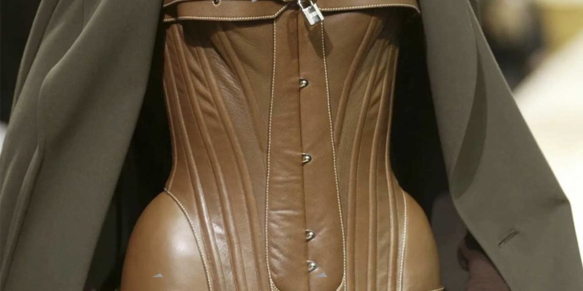 prêt à porter automne hiver 2004 Hermès Jean Paul Gaultier