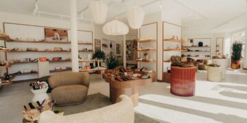 Le nouveau concept de boutique Bocage dévoile un univers épuré et chaleureux.