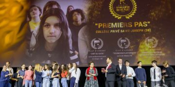 La classe de 4e du collège Saint-Joseph récompensée par deux Claps d’Or à la cérémonie au Grand Rex.