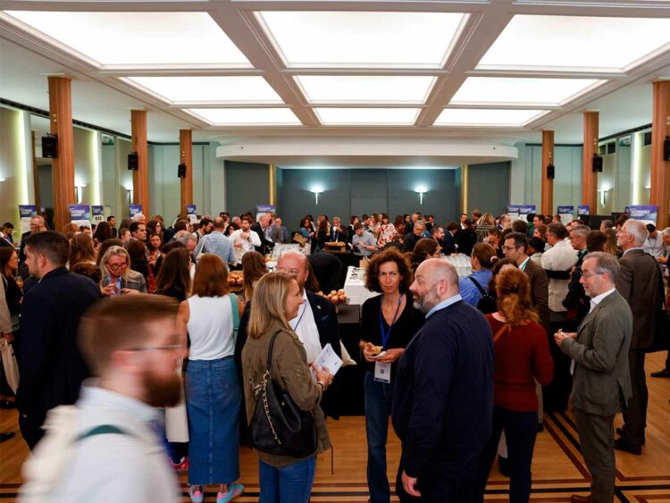 Offres de services RSE et networking au programme de la septième édition du Sustainable Leather Forum.