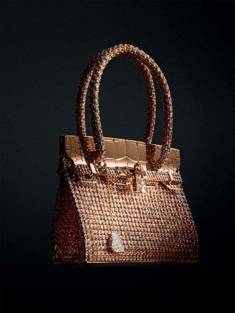 Mini sac Birkin en or rose et diamants, 2012, Hermès.