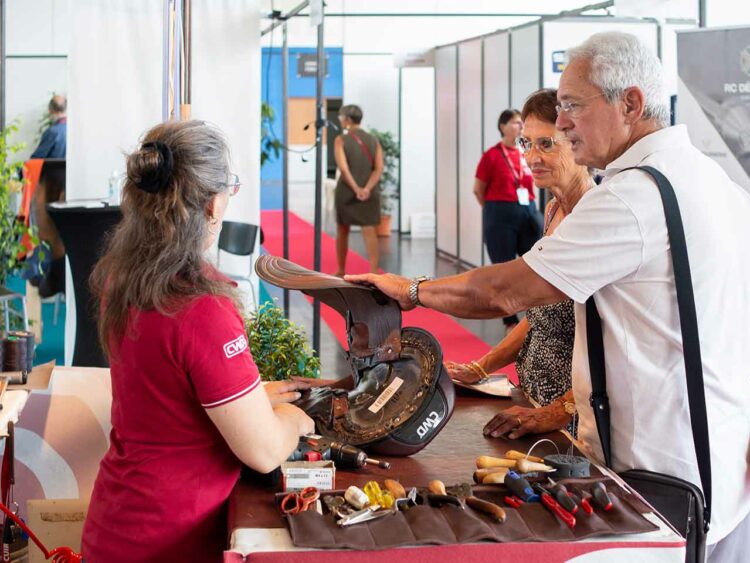 Le cuir et son écosystème sont présentés sous toutes leurs formes durant Les Portes du Cuir #SALON.