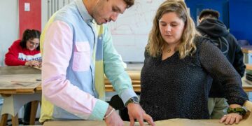 L’Institut des métiers des matériaux souples (IMS) des Compagnons du Devoir accompagne les jeunes dans leur formation.