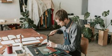 Quelles sont les solutions de financement les plus adaptées au développement des entreprises de la filière du cuir ? - Photo © Pexels