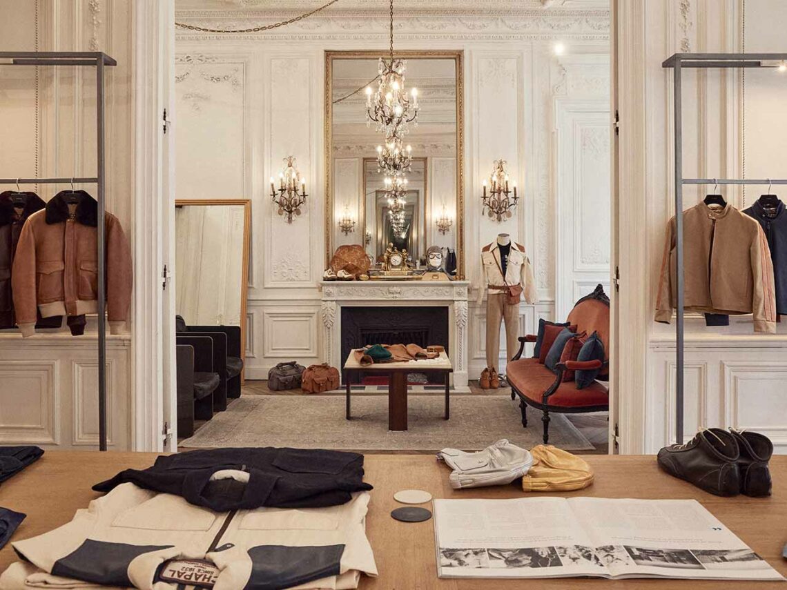 Le showroom de Chapal, rue de Rivoli à Paris, accueille une clientèle adepte des personnalisations et du sur mesure - Photo © E. Fradin.