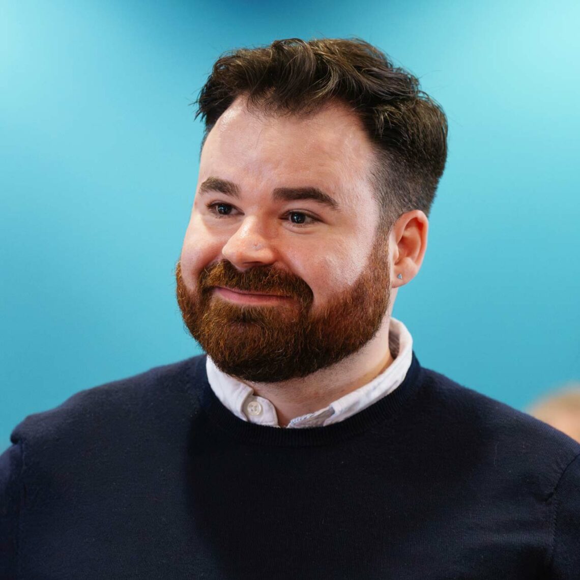 Tom Hogarth, Responsable Communication de Leather Working Group.